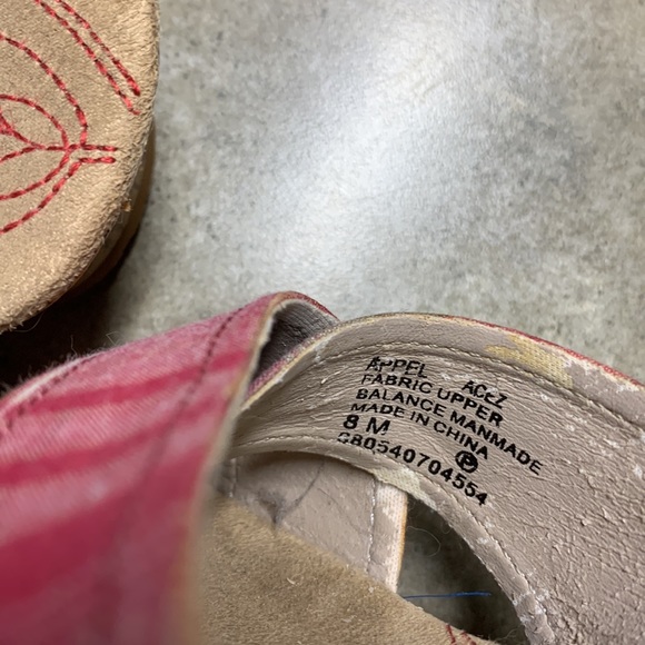 Mudd Red plaid wedge shoes - Picture 7 of 7